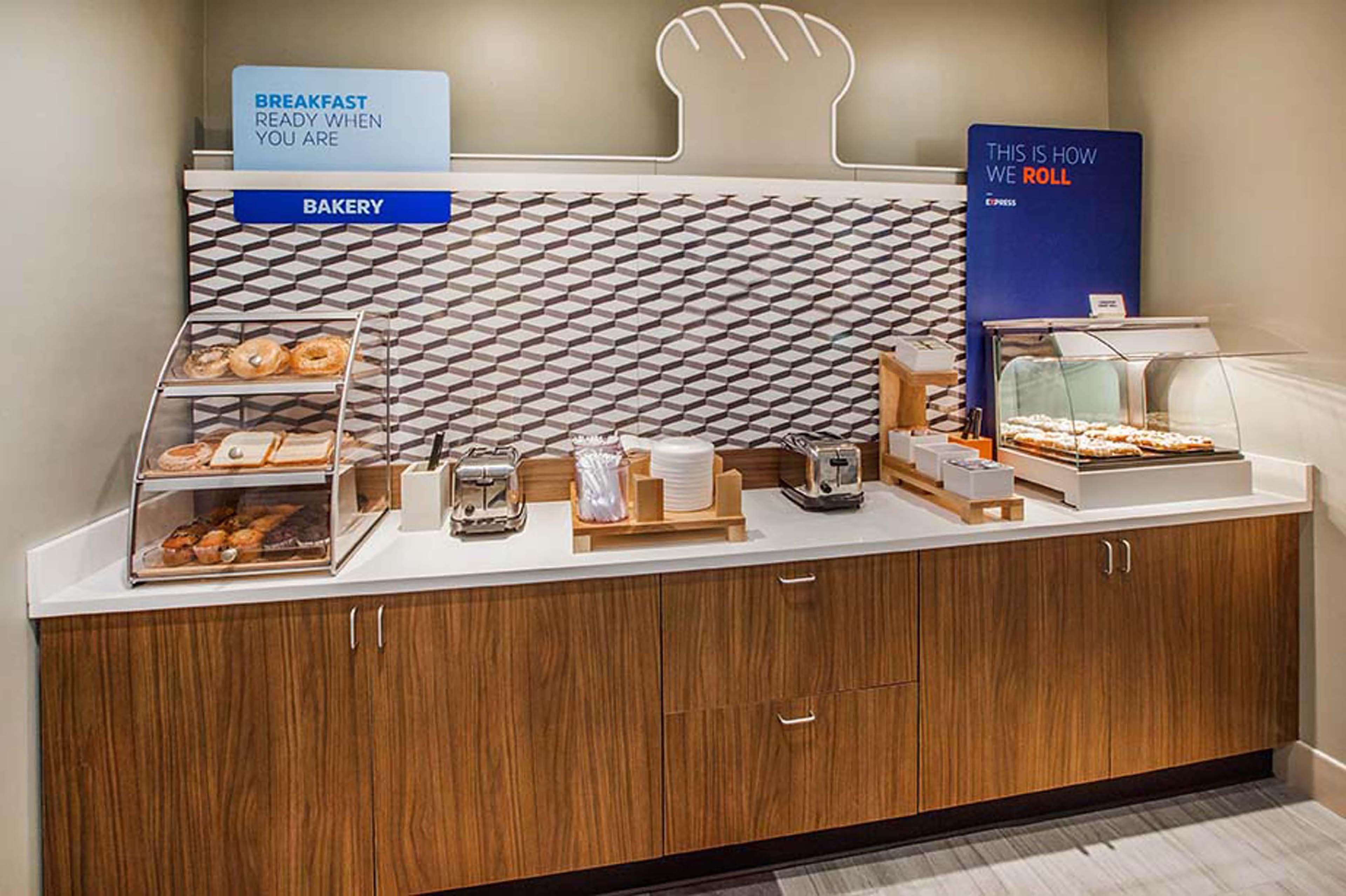 Express & West Point-fort Montgomery By Ihg Hotel Fort Montgomery